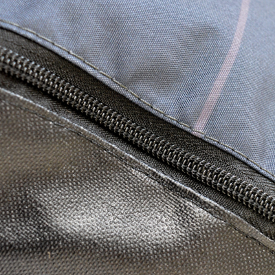 Beanbag, Montage mit Reißverschluss